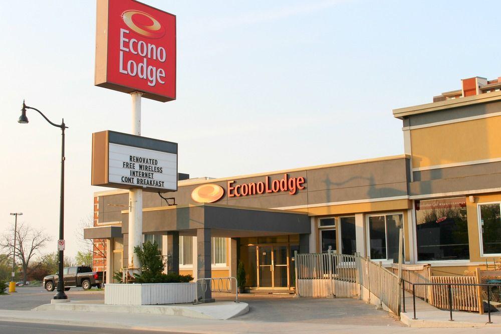 Econo Lodge City Centre Kingston Extérieur photo